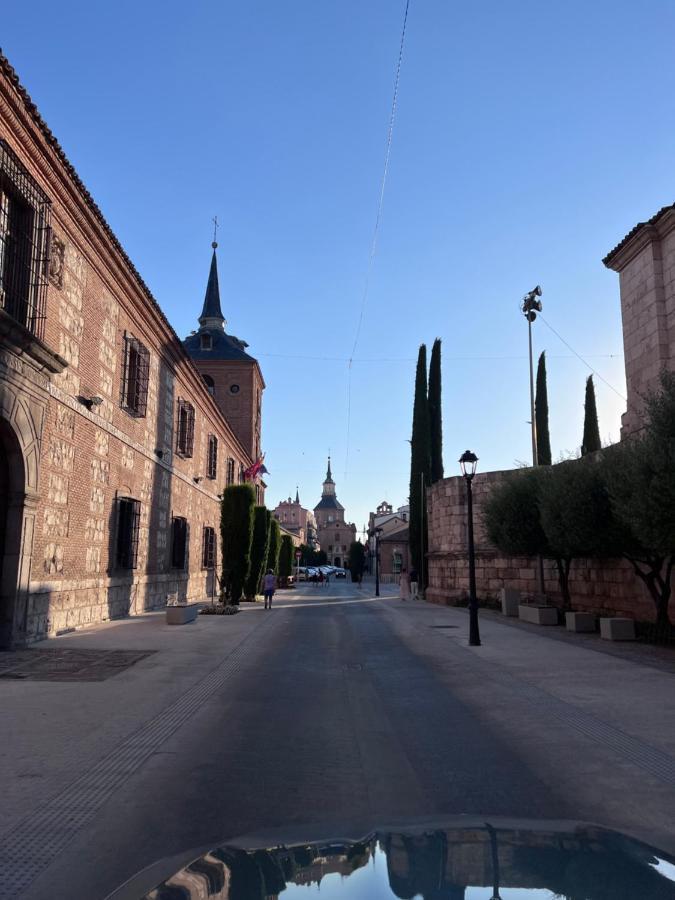 Sonar En La Plaza Cervantes 2 Alcalá de Henares Zewnętrze zdjęcie